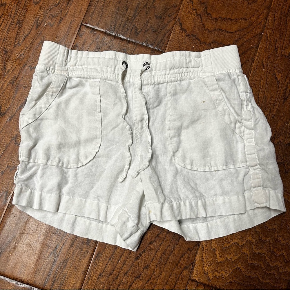 Athleta White linen casual Shorts
